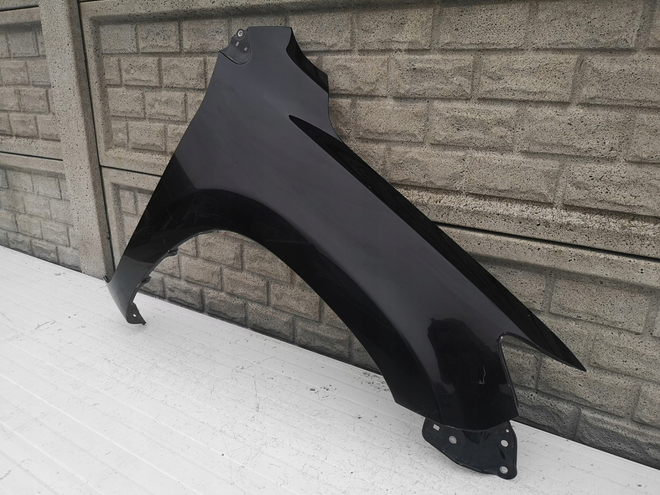 TOYOTA RAV 4 IV LIFT 10-13 BŁOTNIK PRAWY PRZEDNI