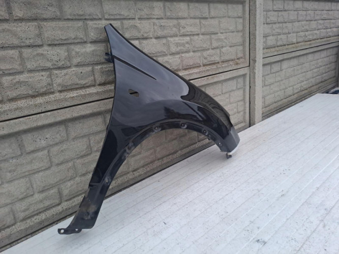 NISSAN QASHQAI 10-13 LIFT BŁOTNIK PRAWY PRZÓD - (14832868100)