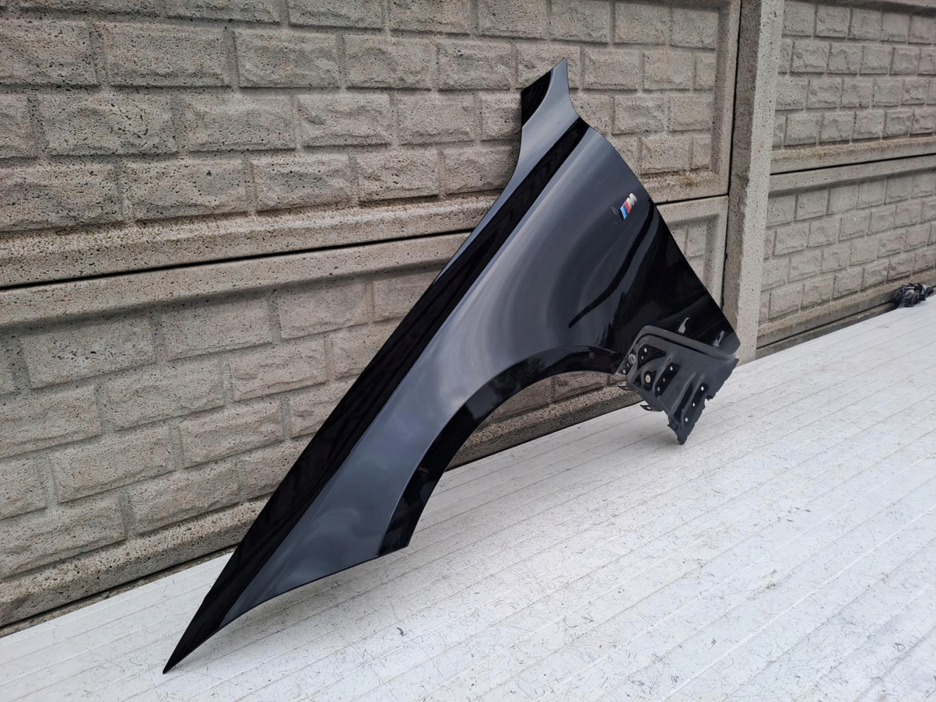 BMW I4 i4 G24 G26 GRAN COUPE BŁOTNIK LEWY - (14833027795)