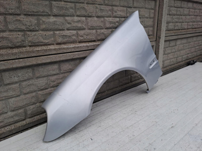 BŁOTNIK LEWY MERCEDES E KLASA W211 2002 - 2009 - (14833251725)
