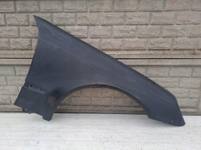 BŁOTNIK PRAWY MERCEDES E KLASA W211 2002 - 2009 - (14833320125)