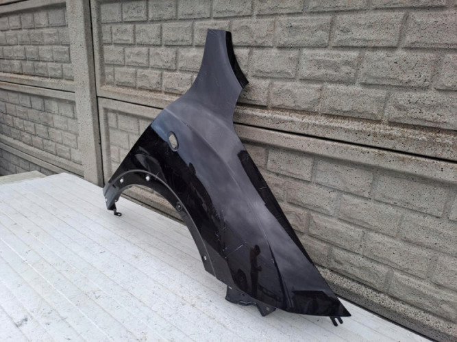NISSAN JUKE 10-15 BŁOTNIK PRZEDNI PRAWY - (14833437507)