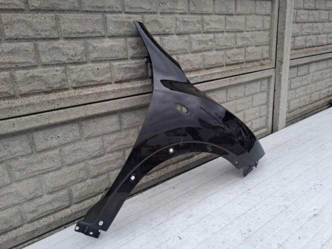 NISSAN JUKE 10-15 BŁOTNIK PRZEDNI PRAWY - (14833437507)