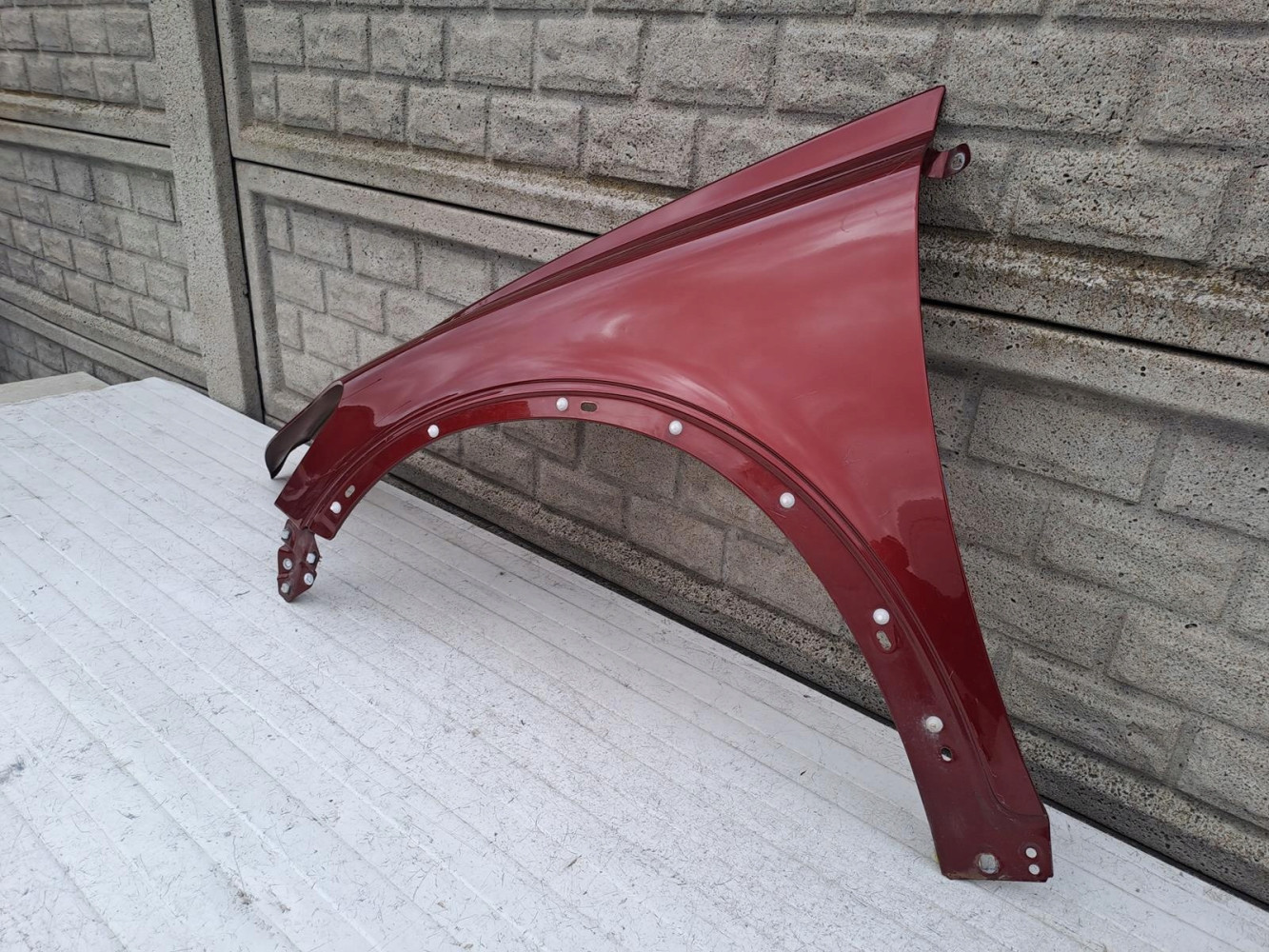 VOLVO C30 C 30 LIFT 10- BŁOTNIK PRZEDNI LEWY - (14840574932)