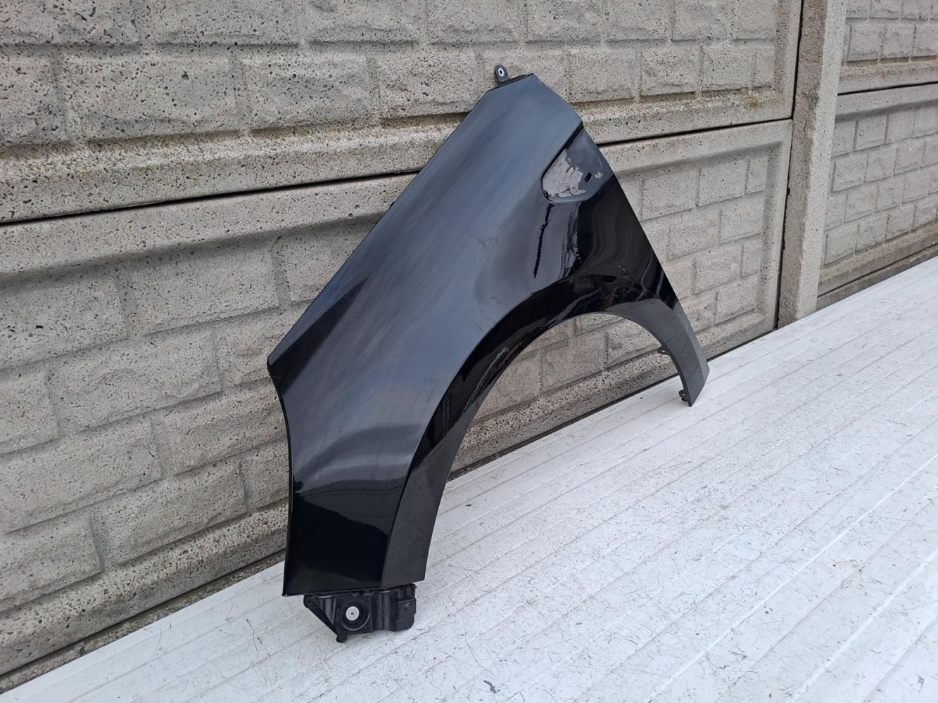 RENAULT CLIO 5 V RS 19-23 BŁOTNIK PRZEDNI LEWY - (14840842720)