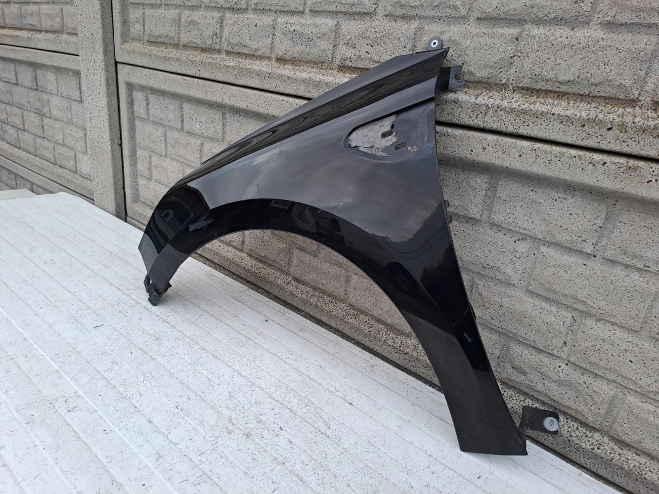 RENAULT CLIO 5 V RS 19-23 BŁOTNIK PRZEDNI LEWY - (14840842720)
