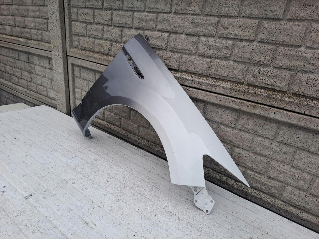 FORD MONDEO MK4 2007-2015 BŁOTNIK PRAWY PRZEDNI - (14847619060)