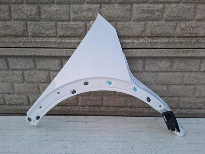 HYUNDAI IONIQ V 21-23 BŁOTNIK PRAWY PRZEDNI - (14854255129)