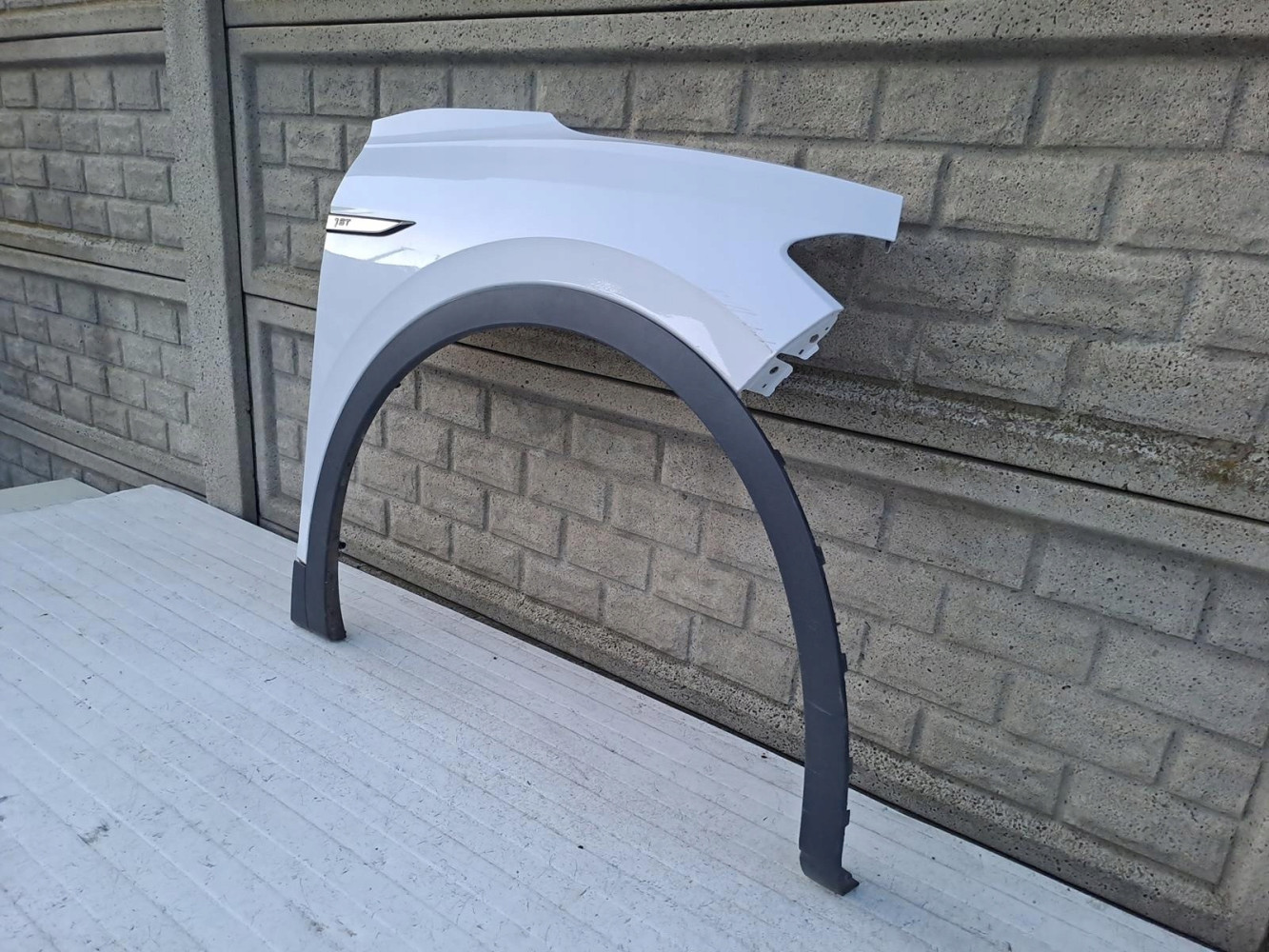 VW ID4 ID5 ID 4 5 IV V BŁOTNIK PRAWY PRZEDNI - (14854404886)