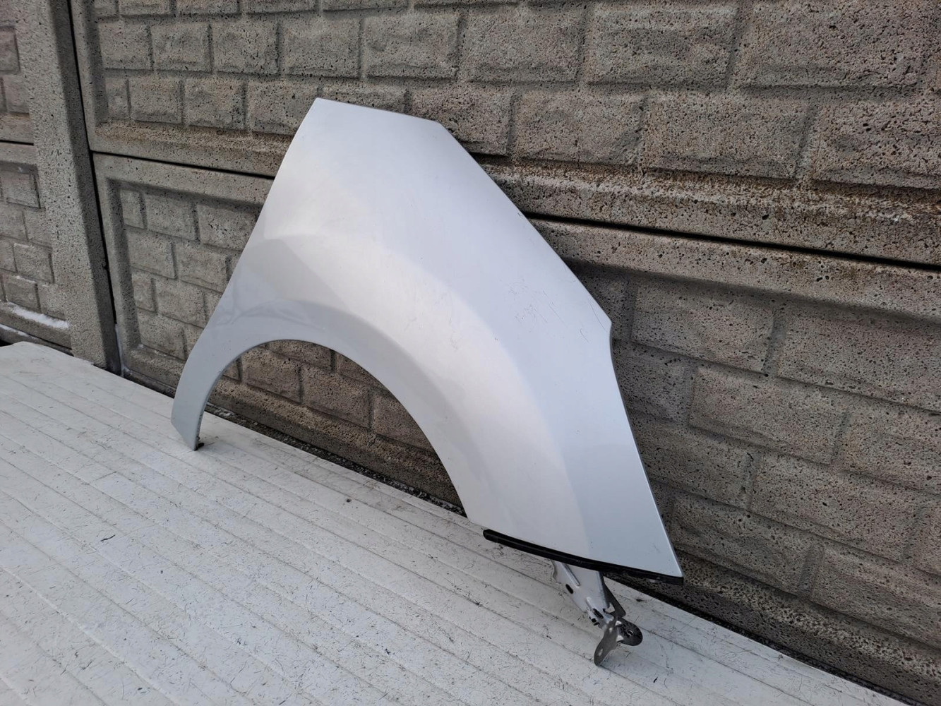 CITROEN C3 DS3 09-18 BŁOTNIK PRAWY PRZEDNI - (14860872103)