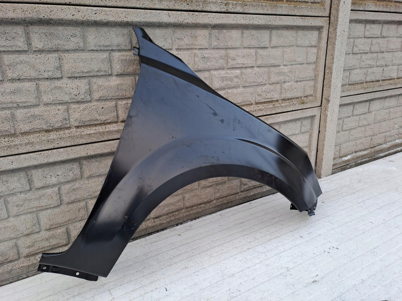 NISSAN NAVARA IV 16-23 BŁOTNIK PRZEDNI PRAWY nowy - (14860901526)