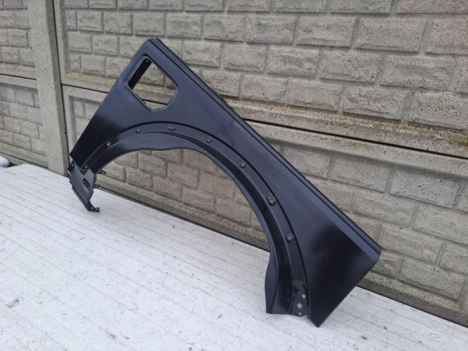 LAND ROVER DISCOVERY 3 III 04-09 BŁOTNIK PRZEDNI PRAWY NOWY - (14876247521)