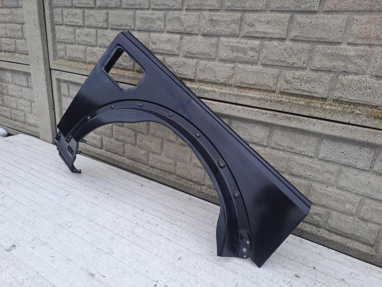 LAND ROVER DISCOVERY 3 III 04-09 BŁOTNIK PRZEDNI PRAWY NOWY - (14876247521)