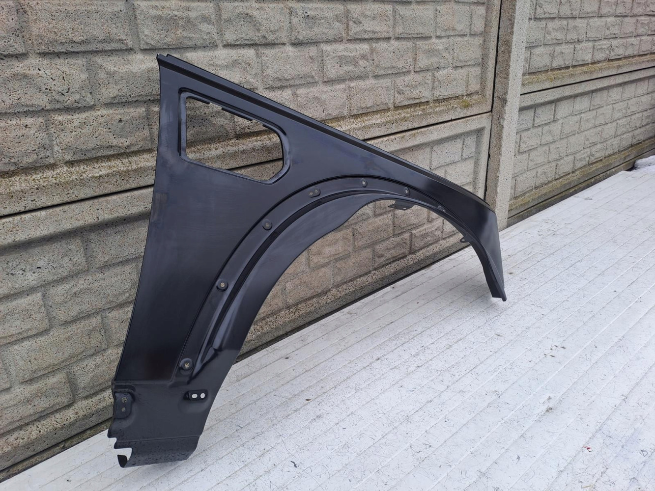 LAND ROVER DISCOVERY 3 III 04-09 BŁOTNIK PRZEDNI PRAWY NOWY - (14876247521)