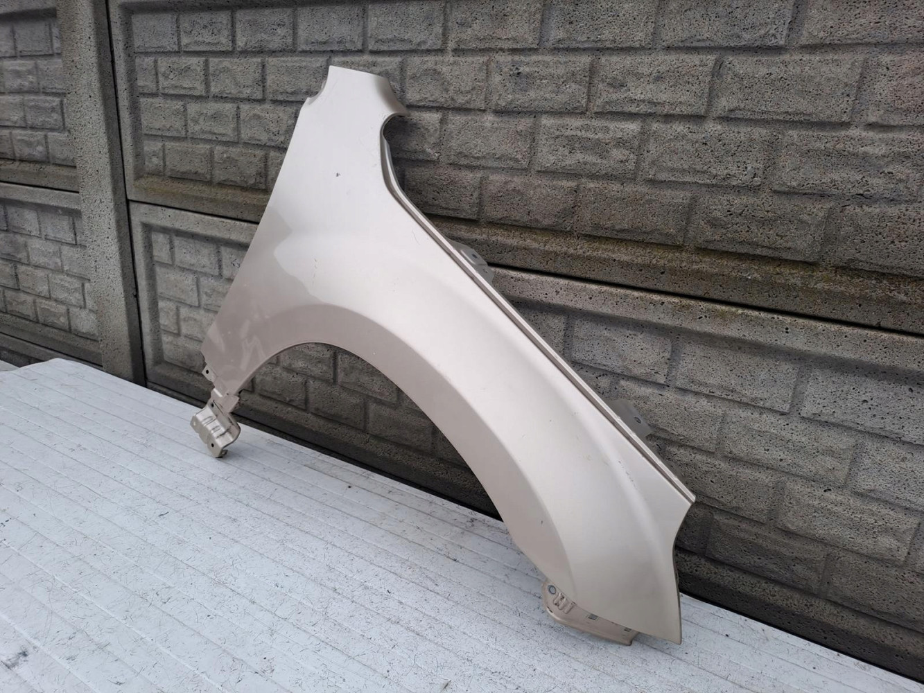 SUZUKI GRAND VITARA LIFT 05-14 BŁOTNIK PRAWY PRZÓD - (14883397872)