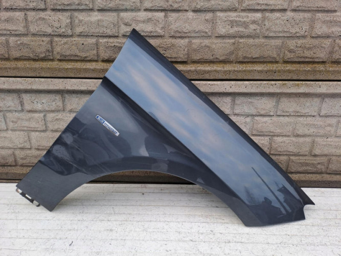 MERCEDES ML W166 W 166 BŁOTNIK PRAWY PRZEDNI - (14890404790)