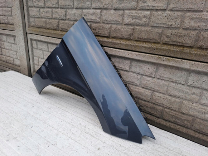 MERCEDES ML W166 W 166 BŁOTNIK PRAWY PRZEDNI - (14890404790)