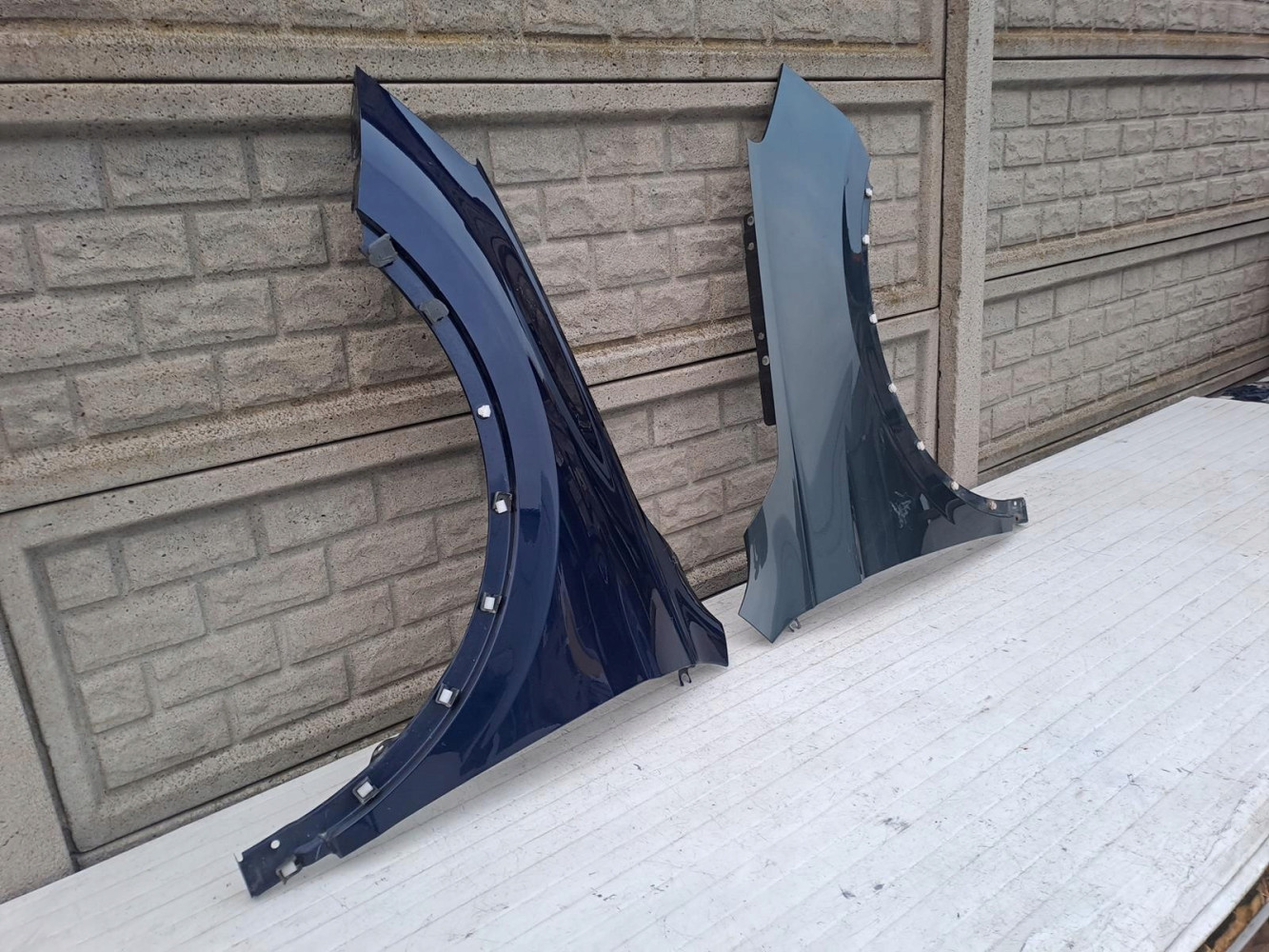 SEAT TARRACO 18-24 BŁOTNIK PRZEDNI PRAWY LEWY - (14918566017)