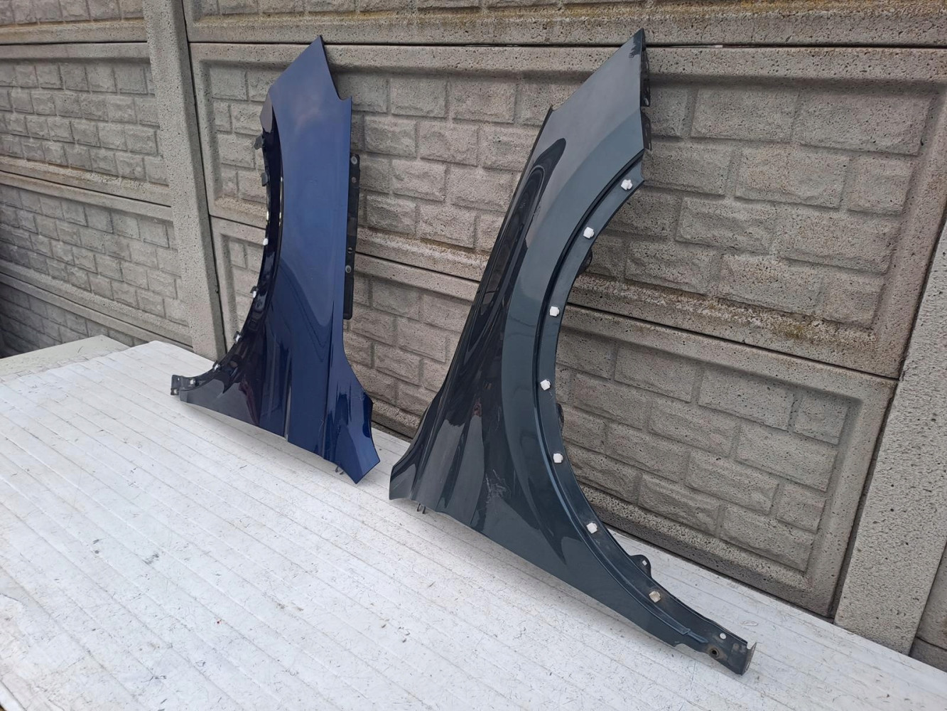 SEAT TARRACO 18-24 BŁOTNIK PRZEDNI PRAWY LEWY - (14918566017)