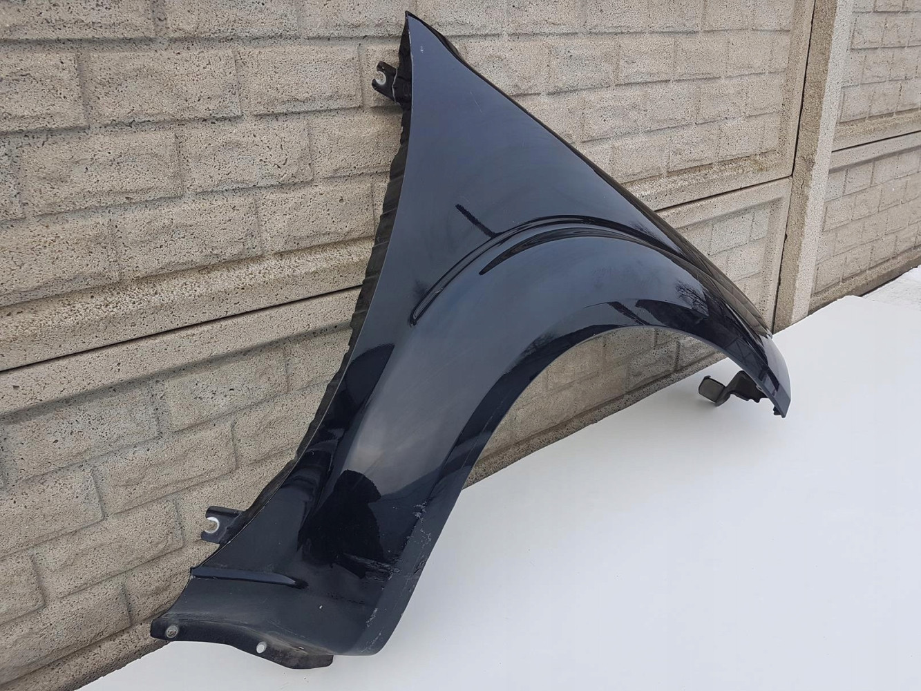 NAVARA PATHFINDER LIFT D40 BŁOTNIK PRAWY PRZEDNI