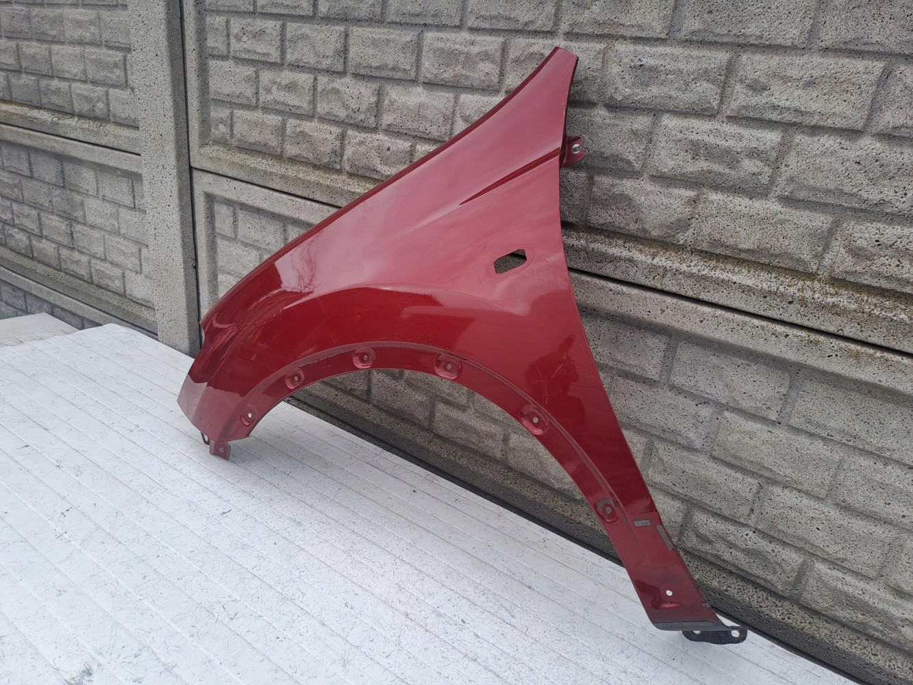 NISSAN QASHQAI 10-13 LIFT BŁOTNIK PRZEDNI LEWY - (14990600025)