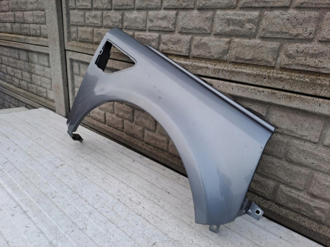 LAND ROVER FREELANDER 2 II BŁOTNIK PRZEDNI PRAWY - (15009077298)