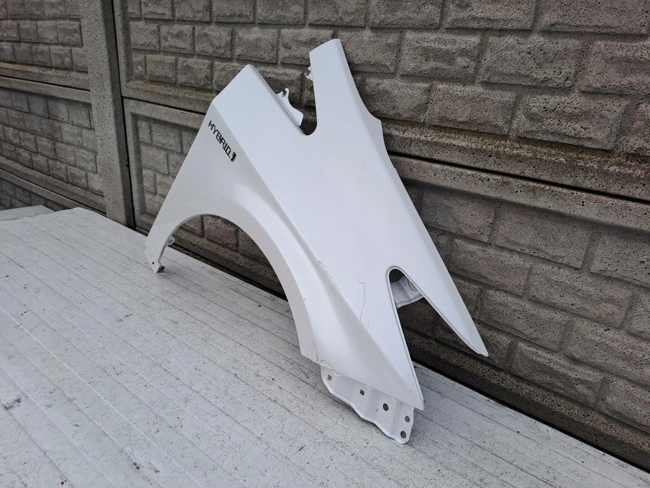 TOYOTA PRIUS 09-16 BŁOTNIK PRZEDNI PRAWY - (15009169071)