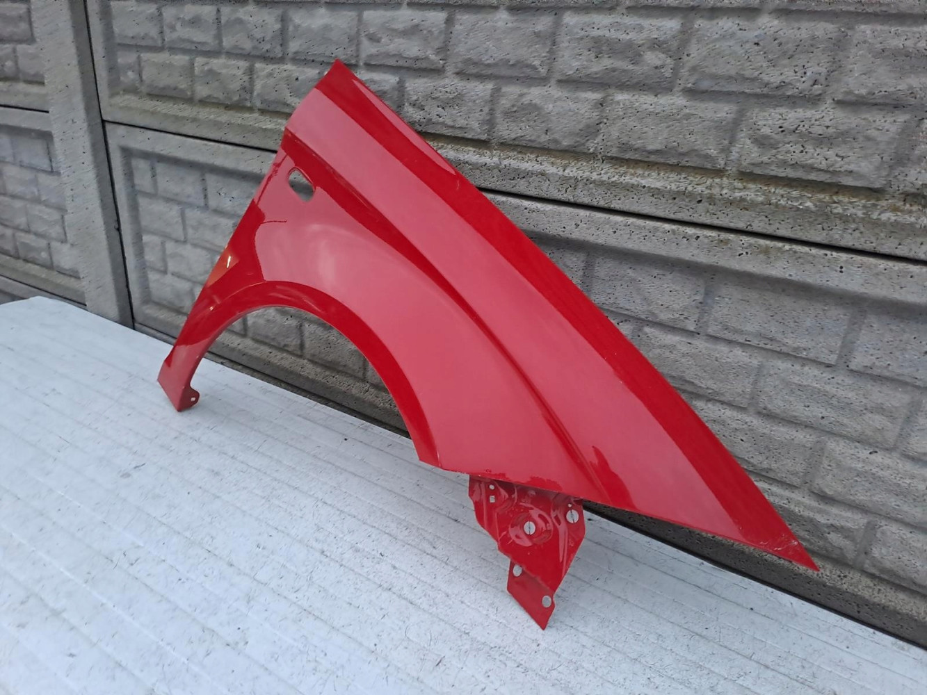 SEAT ALTEA TOLEDO III 04-12 BŁOTNIK PRAWY PRZEDNI - (15009215093)