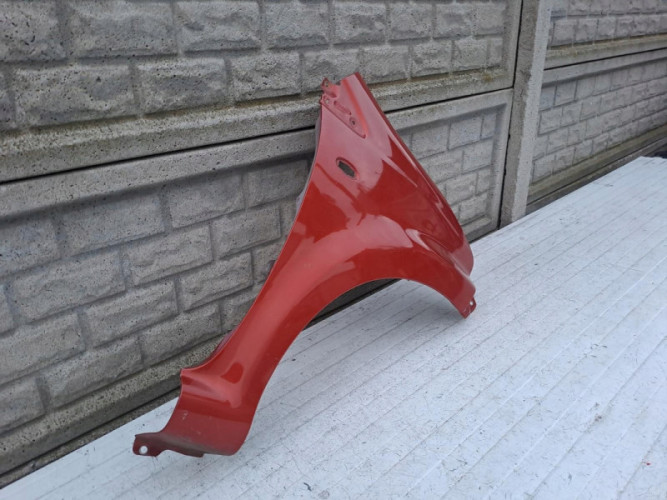 TOYOTA AYGO I 1 2005-2012 BŁOTNIK PRAWY PRZEDNI - (15009223767)