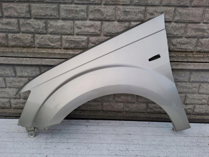 MITSUBISHI OUTLANDER 06-10 BŁOTNIK PRZEDNI LEWY - (15009243281)