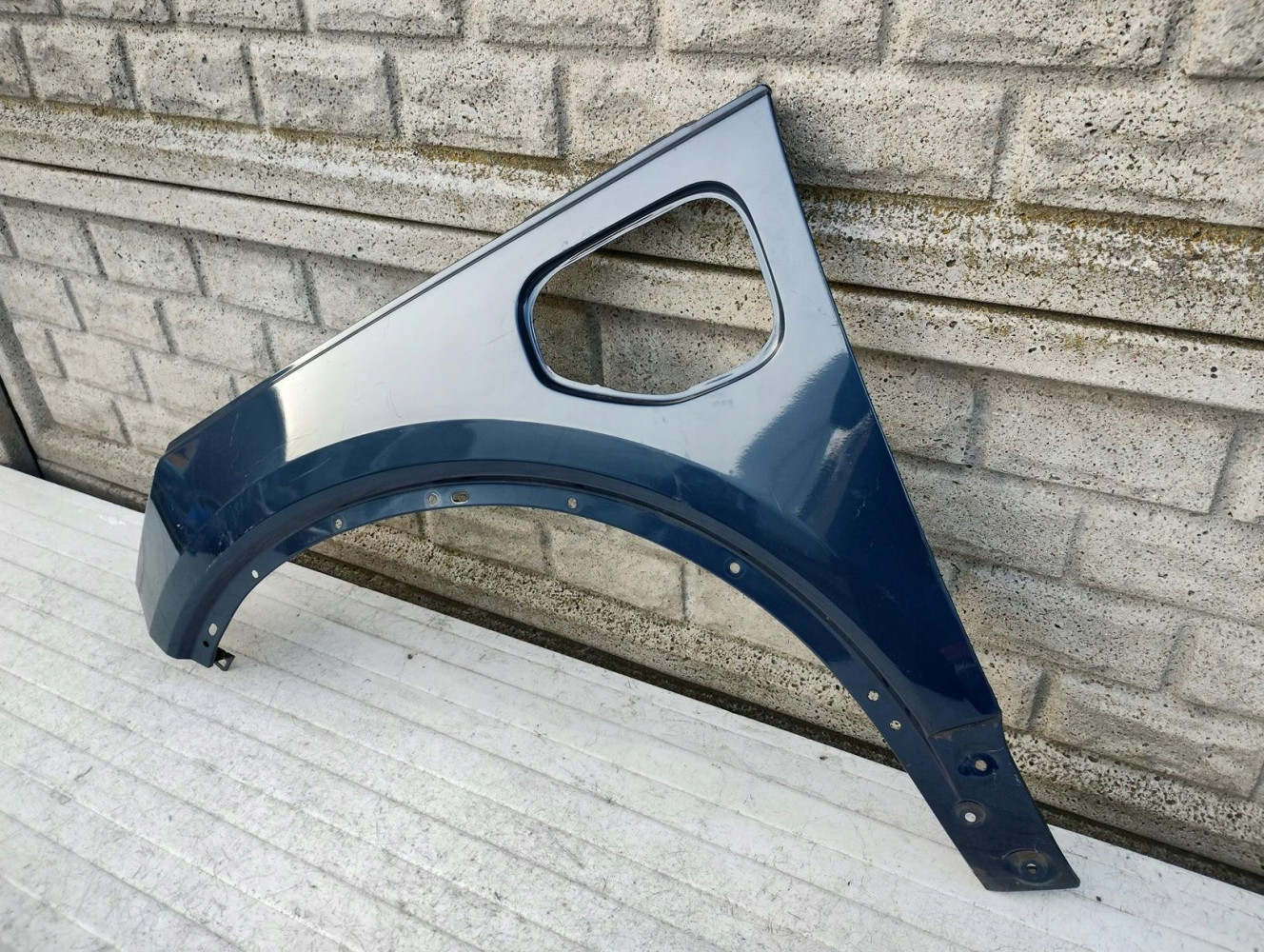 VOLVO XC40 XC-40 C40 HYBRYDA PLUG IN BŁOTNIK LEWY - (15019769858)