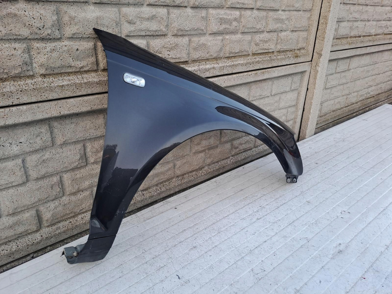 AUDI A3 8P0 03-08 PRZED LIFT BŁOTNIK PRZEDNI PRAWY - (15025198196)