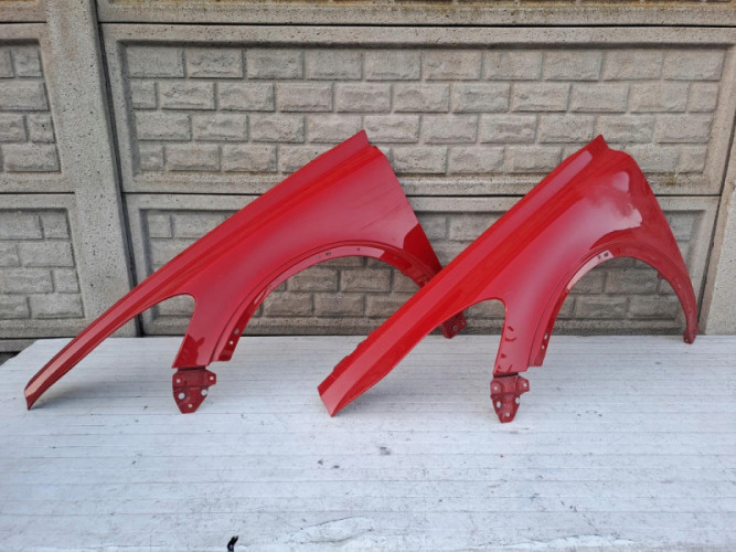 VOLVO C30 C 30 LIFT 10- BŁOTNIK PRZEDNI LEWY - (15025243181)