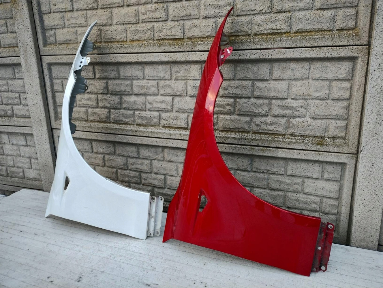 TESLA MODEL S BŁOTNIK PRAWY PRZEDNI - (15075000629)