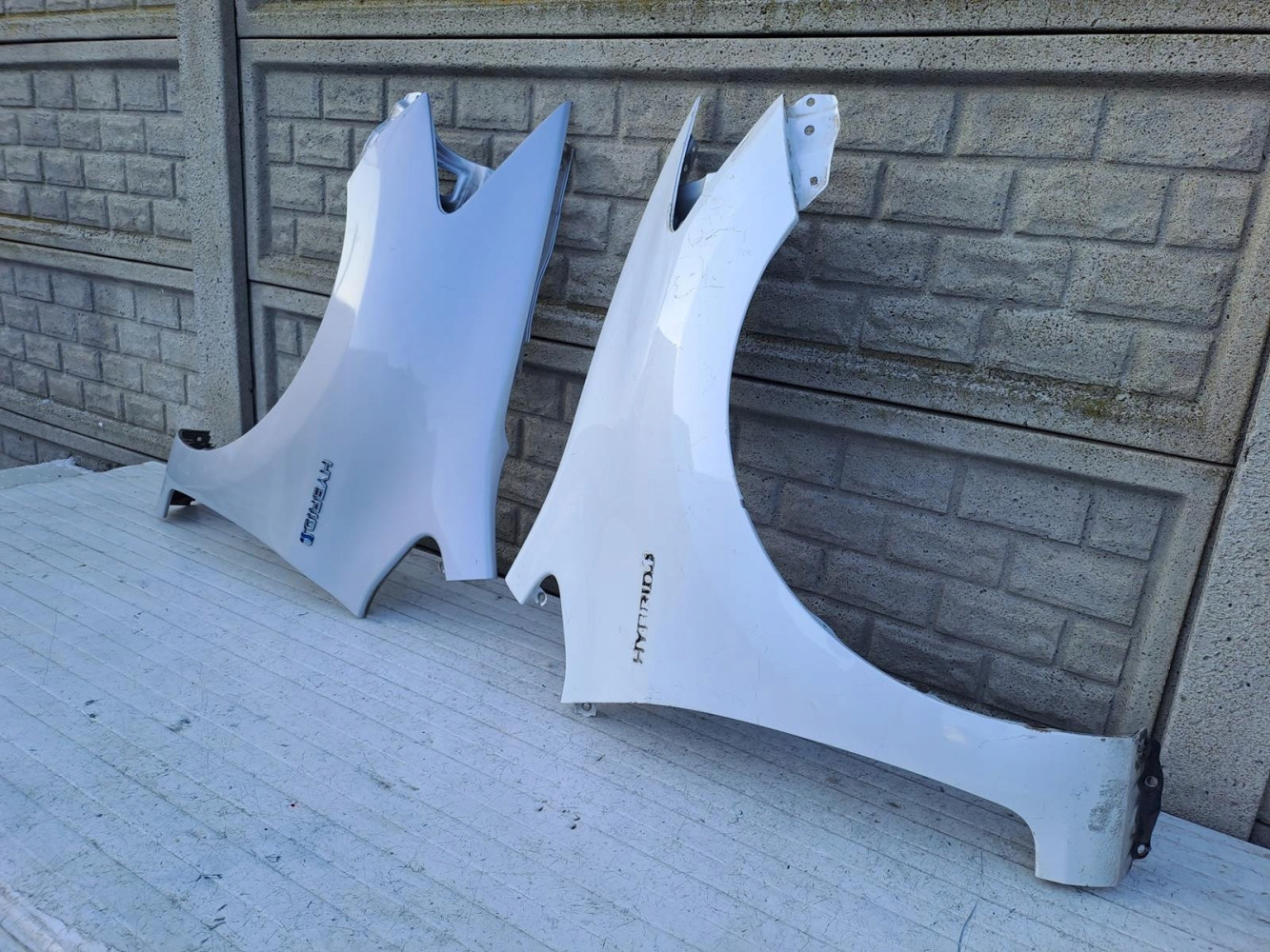 TOYOTA AURIS LIFT 10-13 BŁOTNIK PRZEDNI PRAWY LEWY - (15077637402)