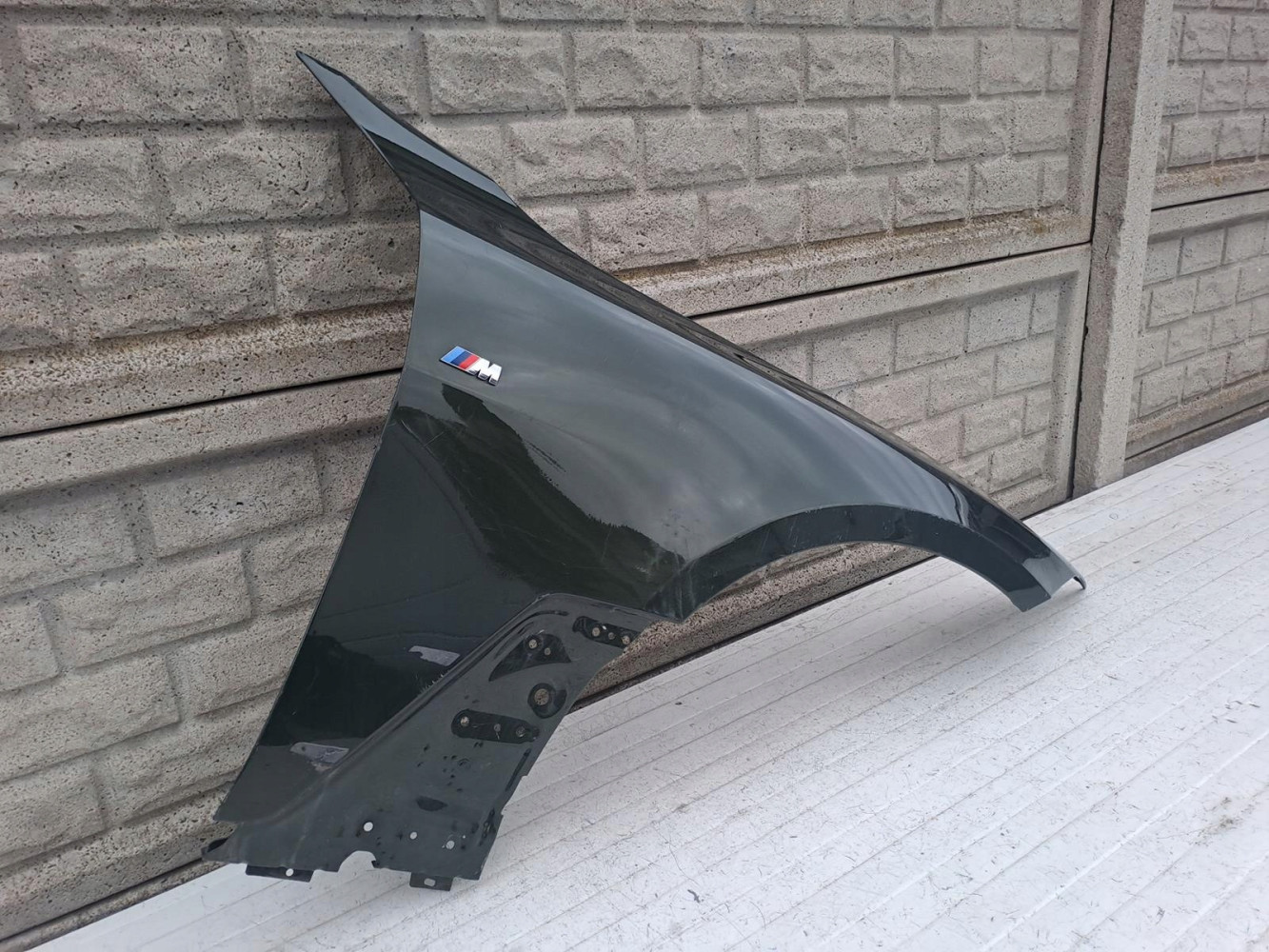 BMW I4 i4 G24 G26 GRAN COUPE BŁOTNIK PRAWY - (15083041684)