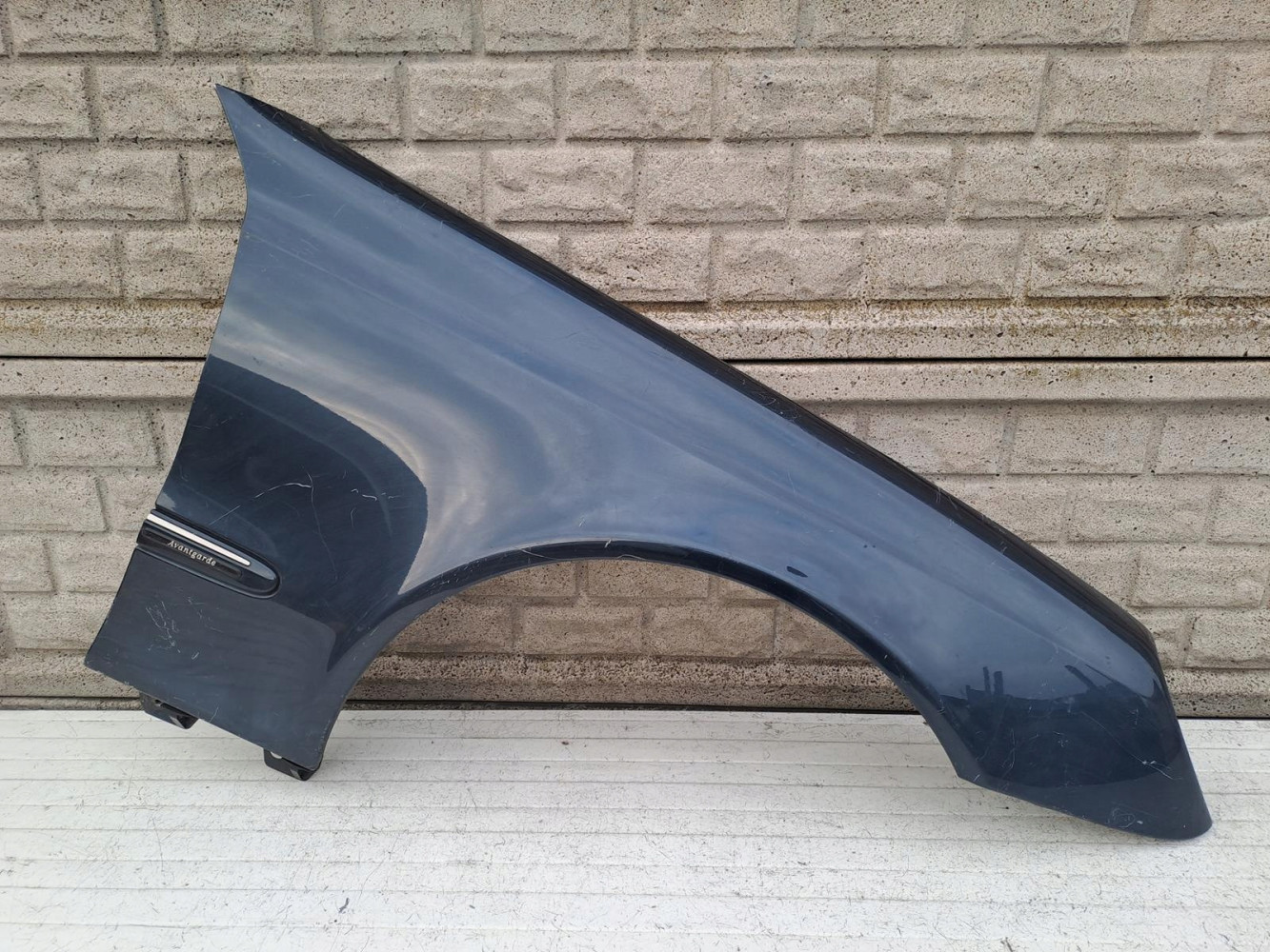 BŁOTNIK PRAWY MERCEDES E KLASA W211 2002 - 2009 - (15092031640)