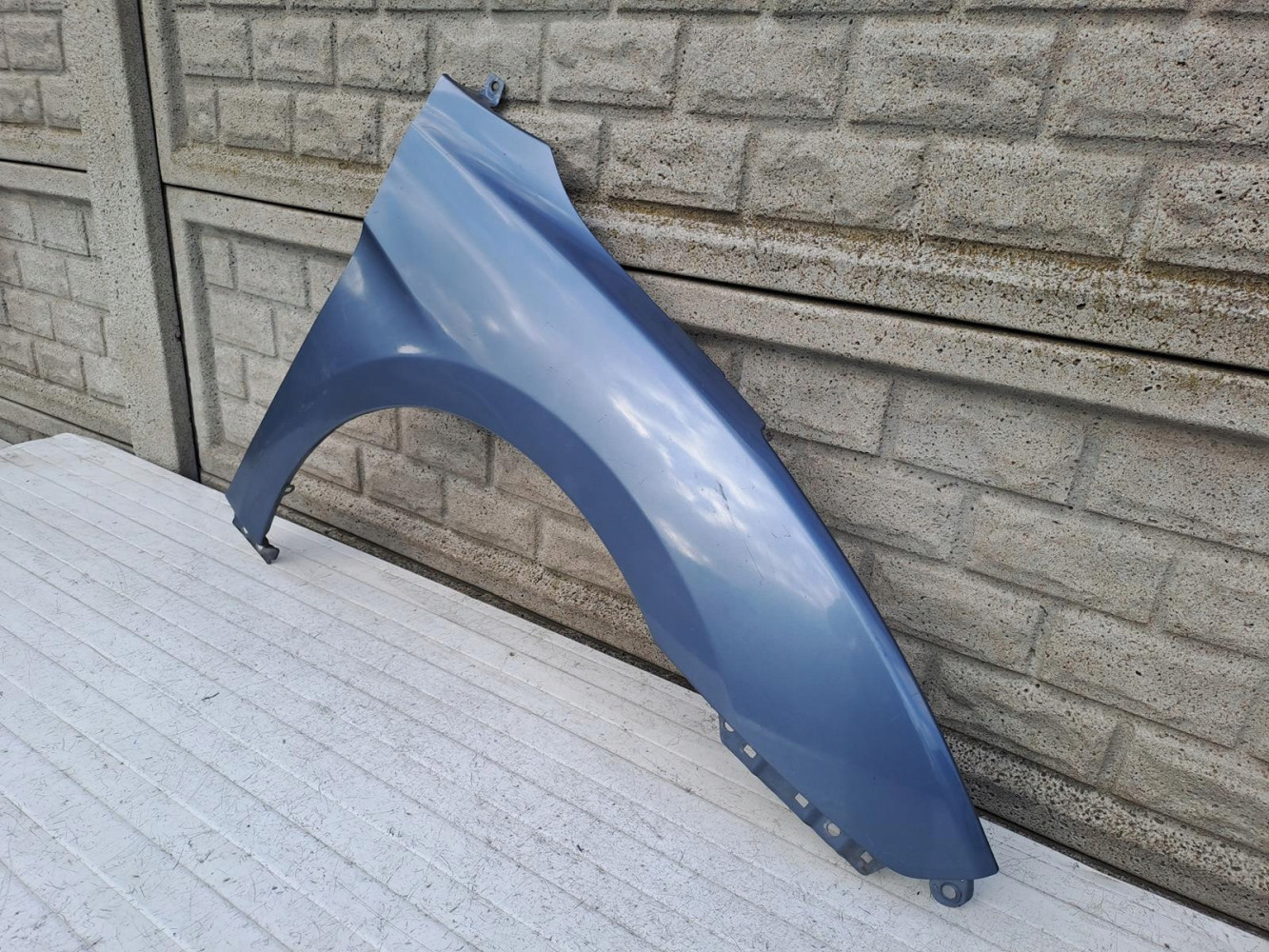 HYUNDAI I40 I 40 BŁOTNIK PRAWY PRZEDNI - (15102657620)