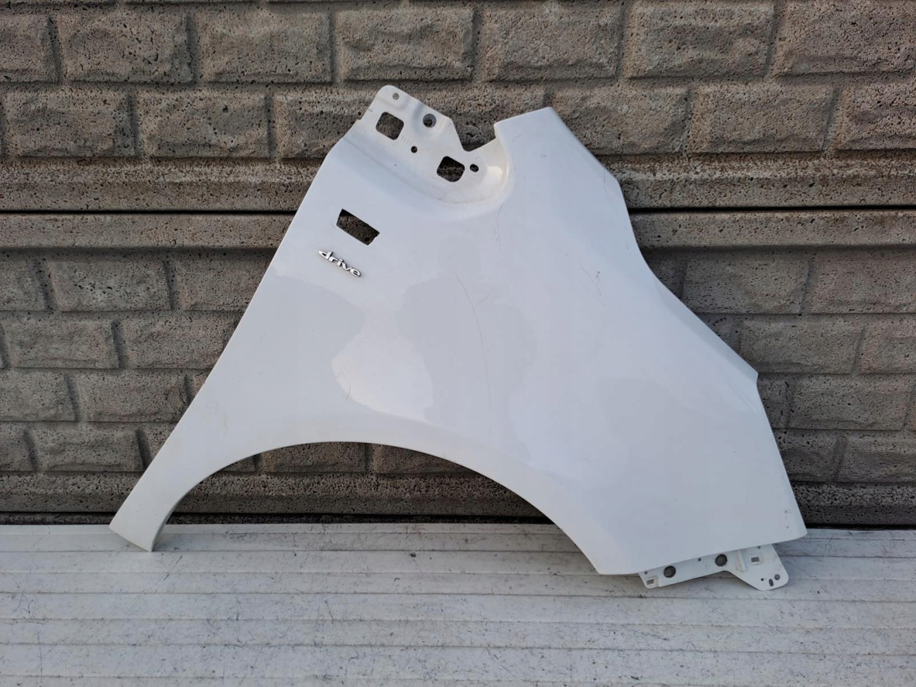 OPEL MERIVA B 2 2011-2019 BŁOTNIK PRZEDNI PRAWY - (15130421575)