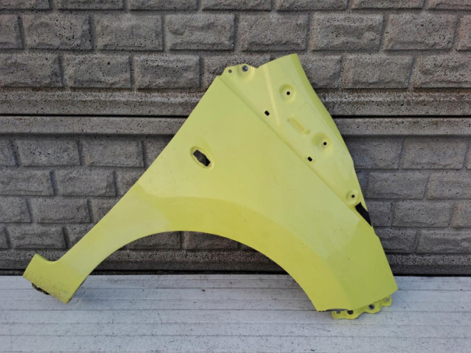 TOYOTA AYGO 2 2014-2022 BŁOTNIK PRAWY PRZEDNI - (15130446704)