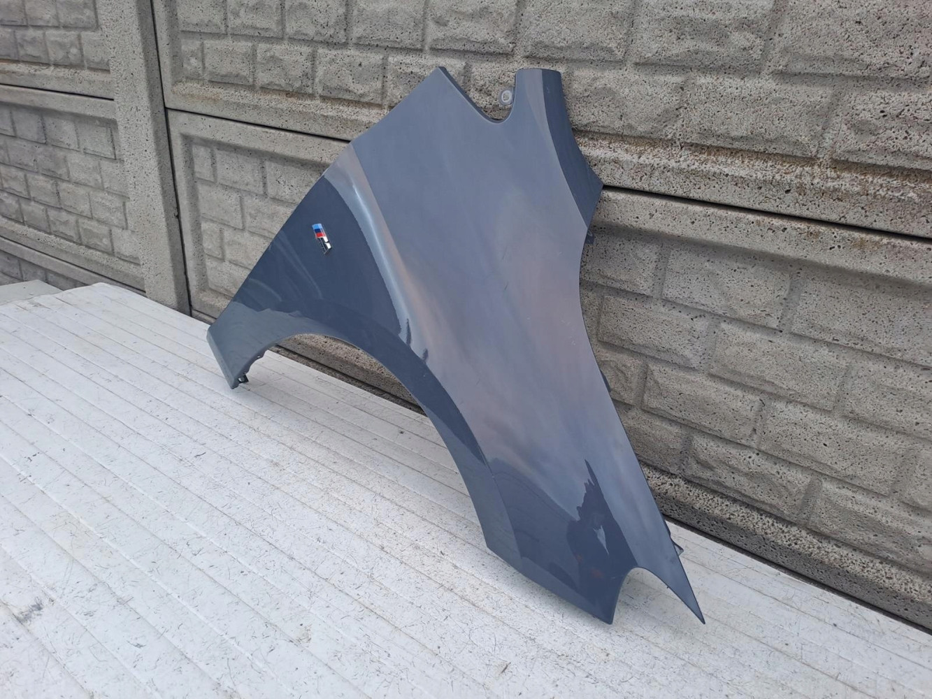 BMW 2 II U06 U-06 BŁOTNIK PRZEDNI PRAWY - (15130565197)