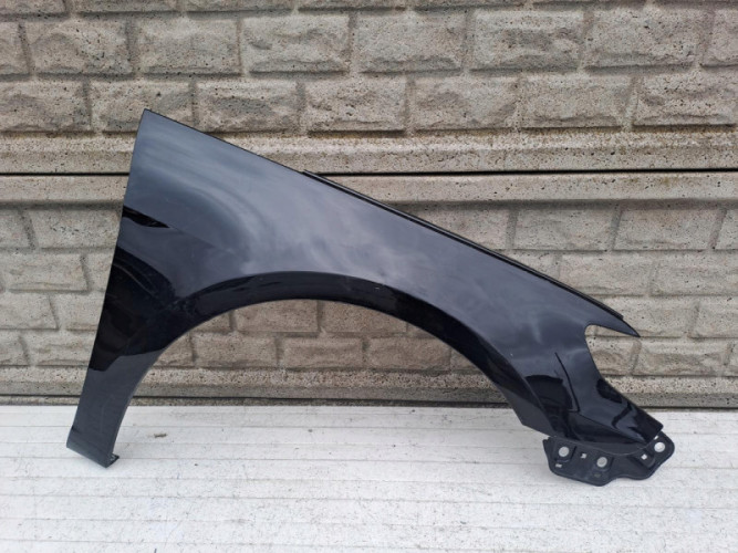VW PASSAT CC BŁOTNIK PRZEDNI PRAWY - (15154501641)