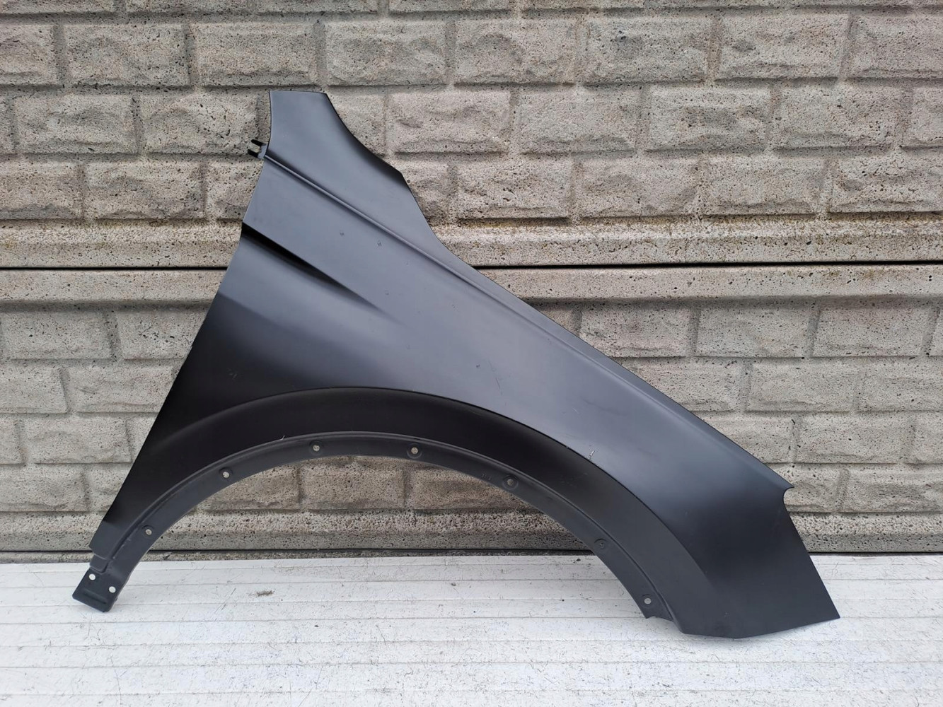 SEAT TARRACO 18-24 BŁOTNIK PRZEDNI PRAWY NOWY - (15154504488)
