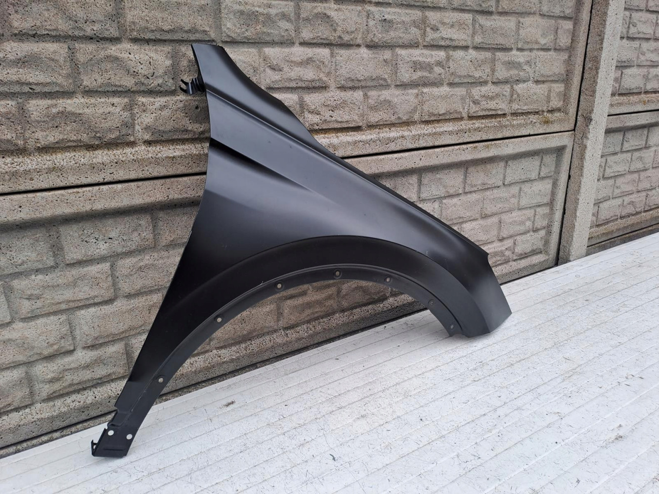 SEAT TARRACO 18-24 BŁOTNIK PRZEDNI PRAWY NOWY - (15154504488)