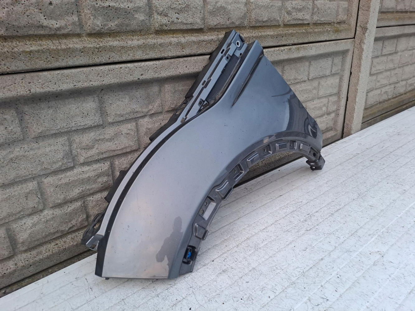 LAND ROVER EVOQUE 12-18 BŁOTNIK PRZEDNI LEWY - (15162041809)