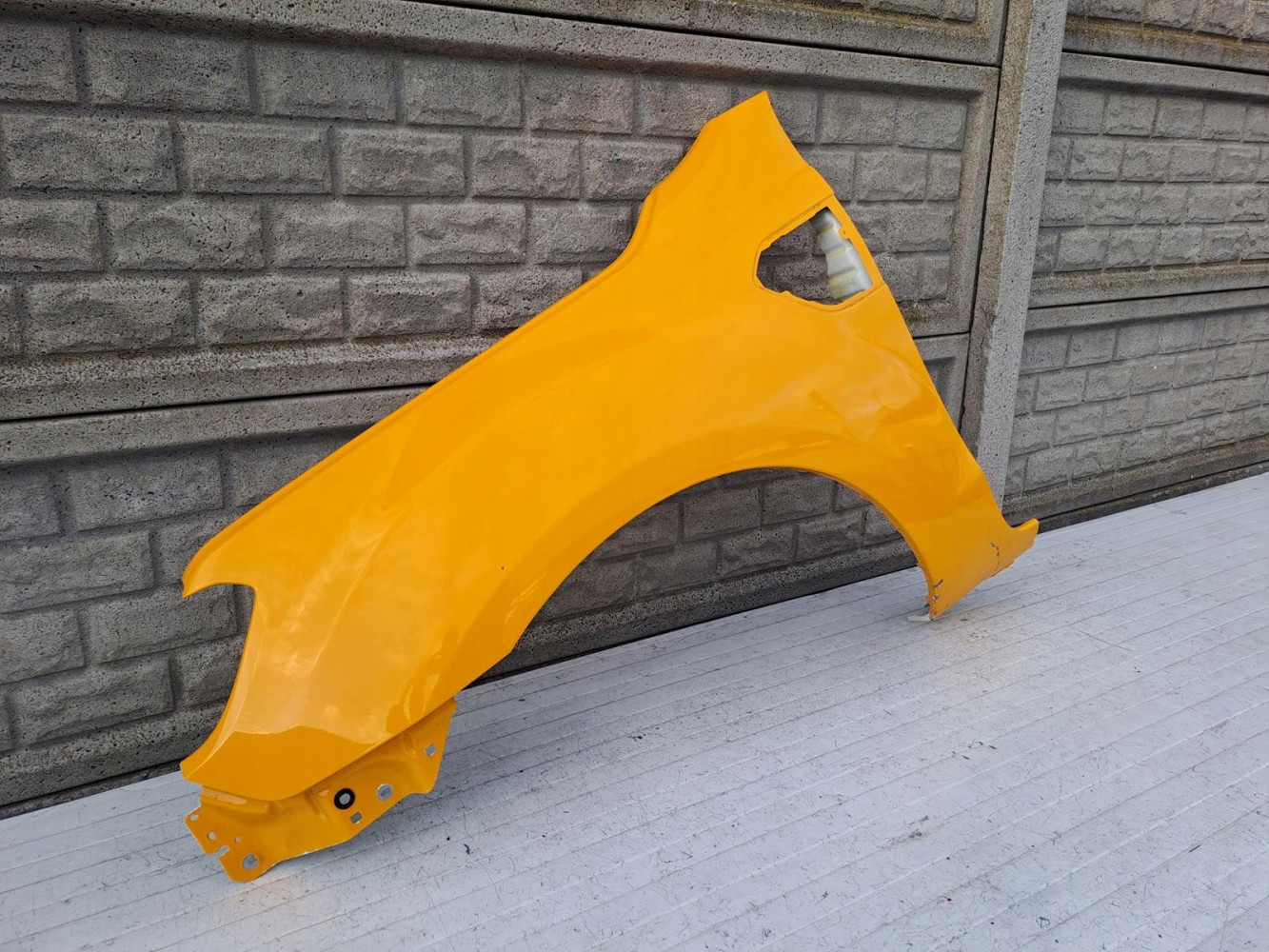 FORD RANGER LIFT 17-22 BŁOTNIK LEWY PRZEDNI - (15191153858)