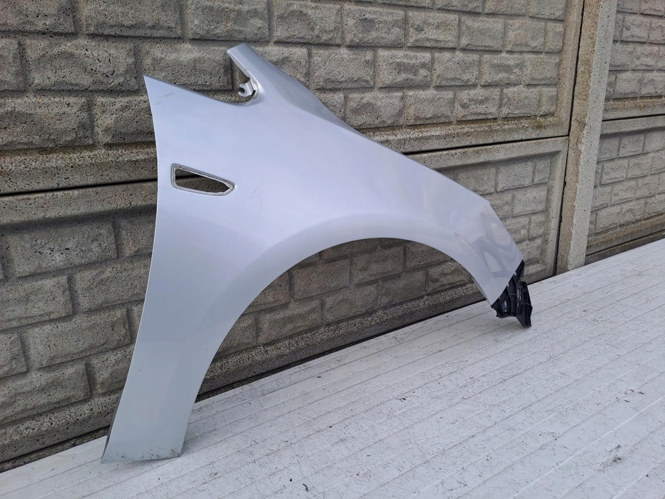OPEL ASTRA 4 IV J 2009-2016 BŁOTNIK PRZEDNI PRAWY - (15191165553)