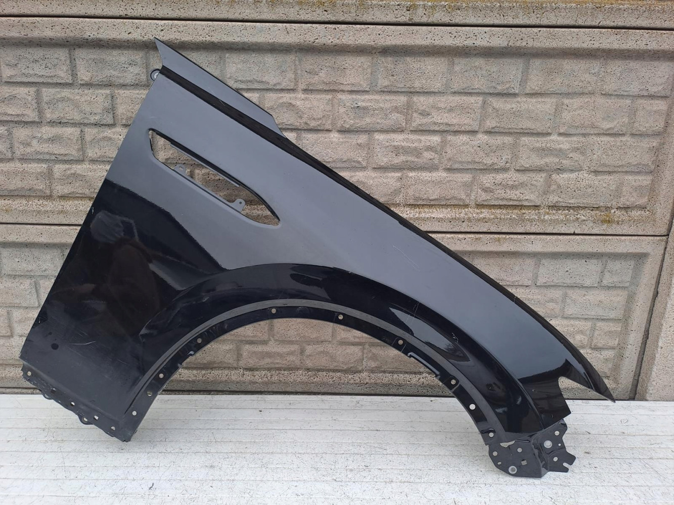 MAZDA CX60 CX-60 BŁOTNIK PRAWY PRZEDNI - (15191660586)