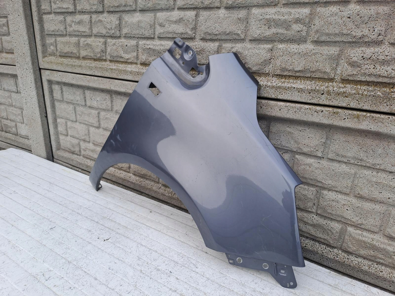 OPEL MERIVA B 2 2011-2019 BŁOTNIK PRZEDNI PRAWY - (15201310150)