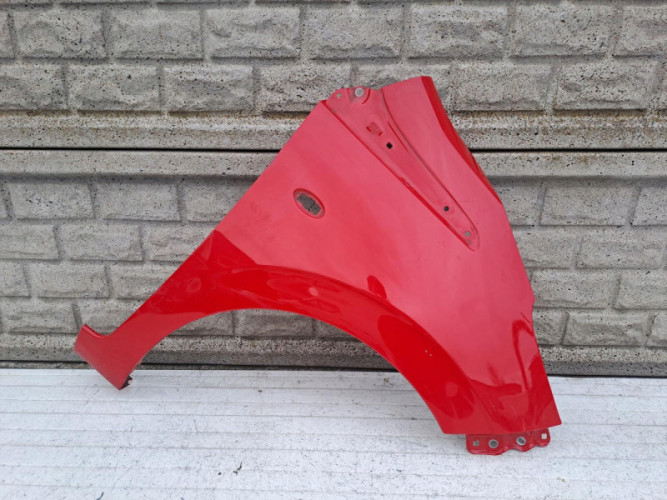 PEUGEOT 108 2014-2021 BŁOTNIK PRAWY PRZEDNI - (15201372580)